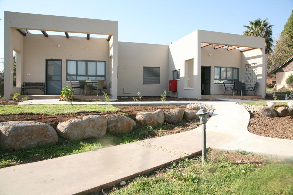 Villa Aviv Bagalille Sheʼar Yashuv Esterno foto