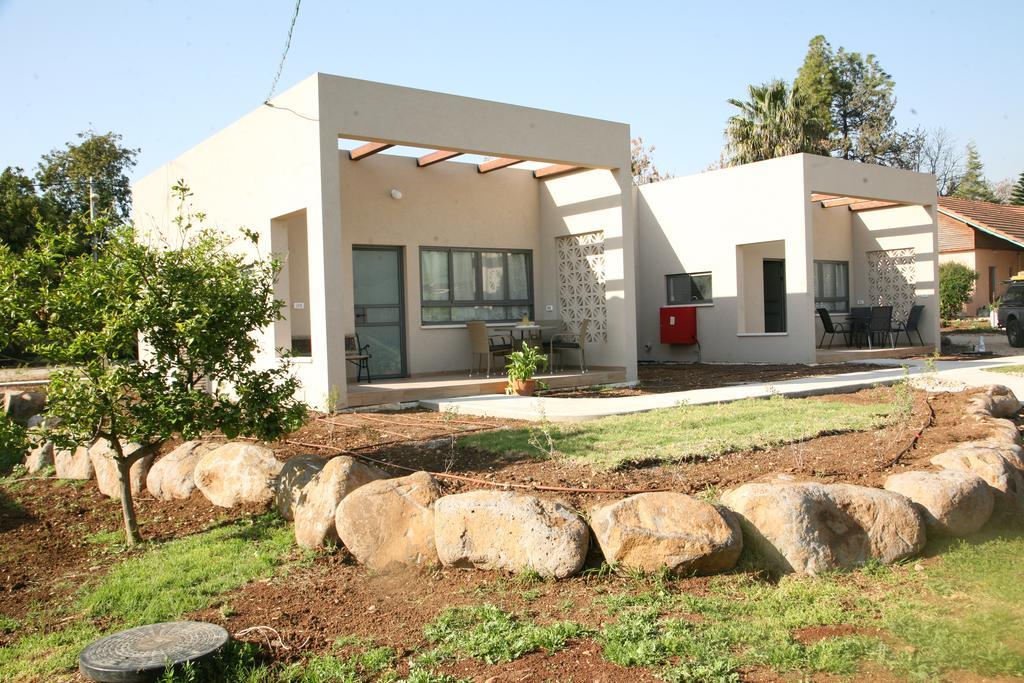 Villa Aviv Bagalille Sheʼar Yashuv Esterno foto